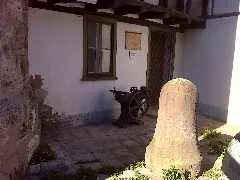 Bad Tennstedt, Preußischer Halbmeilenstein Am Ketzerturm