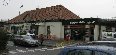 Bahnhof Karlsruhe Mühlburg Mit Mcdonald's Drive In 2