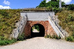 Bahnhof Ladendorf Unterführung 49.924