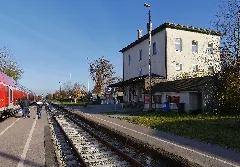 Bahnhof Schwindegg 2016