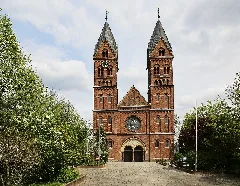 Basilika St. Germanus Wesseling, Bonner Straße 13