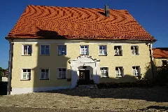 Baudenkmal Pfoerring Marktplatz 16
