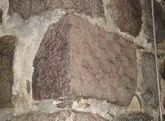 Beerfeldekirkeskakbrætsten2Nær