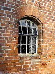 Bernstorf Gut Scheune Fenster 2011 10 02 014