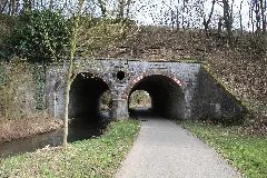 Bieber (Lahn) Kanonenbahnbrücke (001)