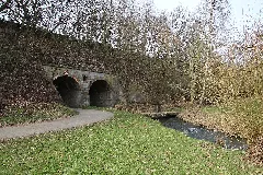 Bieber (Lahn) Kanonenbahnbrücke (005)