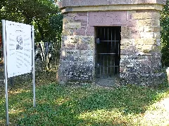 Bismarckturm (Mosbach) 02 Eingang