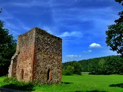 Blick Auf Die Ruine Gießlingskirche An Der A4 Zwischen Hef Und Friedewald Panoramio