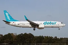 Boeing 737 8S3 Detur Tc Tjj