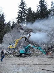 Bohrungen Mit 'Menzi Muck A81' Am Badfelsen 03