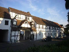 Bonn, Dorfstraße 4 6
