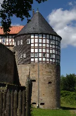 Breitenbach Am Herzberg Burg Herzberg Wohnturm S