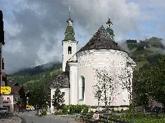 Brixen Im Thale, Die Dekanatspfarrkirche