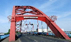 Brücke Der Solidarität Schild