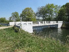 Brücke Über Den Amperkanal Zwischen Kranzberg Und Leonardsbuch