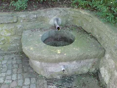 Brunnen Großromstedt
