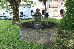 Brunnen Schloss Kirchberg An Der Pielach (3)