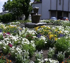 Brunnen Vor Kath. Kirche Christkönig Panoramio