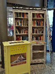 Bücherregal E Center