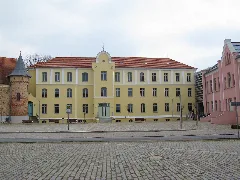 Buetzow Schlossplatz Schule 2009 03 04 017