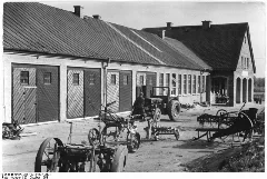 Bundesarchiv Bild 183 21987 0001, Groß Hennersdorf, Blick Auf Den Hof Der Mts