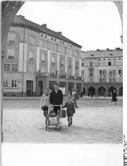 Bundesarchiv Bild 183 31322 0005, Dessau, Wilhelm Pieck Straße, Neubauten