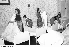 Bundesarchiv Bild 194 0305 24, Duisburg Homburg, Schifferkinderheim