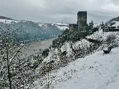 Burg Gutenfels Panoramio
