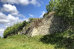 Burg Heimburg Reste 01