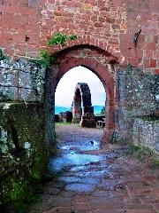 Burgruine Madenburg 1