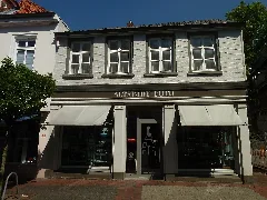 Burgstr 42