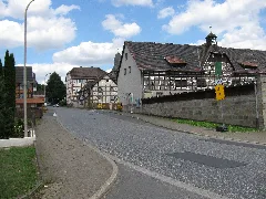 Bushaltestelle Mitte, 1, Niedermöllrich, Wabern, Schwalm Eder Kreis