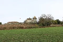 Crest Castle 1