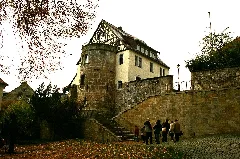 Creußen, Haus Heziloplatz 2