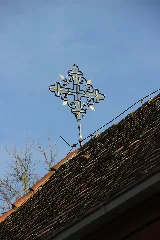 Cross On The Chapel In Rottendorf (24637623416)