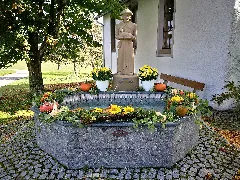 D Bw Kn Mühlingen Hecheln St Wendelin Kapelle Brunnen Erntedank 001