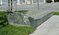 Denkmal Am Marktplatz In Eugendorf