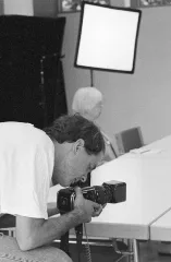 Der Fotograf Andreas Bohnenstengel Bei Der Arbeit 03.1