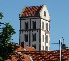 Der Markante Turm Der Colgensteiner Kirche Ist Weithin Sichtbar. Panoramio