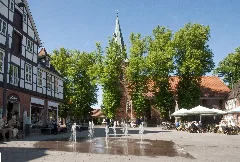Der Marktplatz In Bad Bevensen Mit Blick Auf Die Dreikoenigskirche