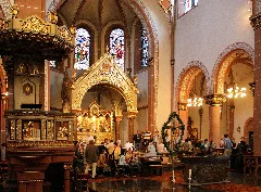 Die Pfarrkirche St.sebastian Innenansicht