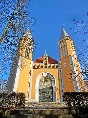 Die Wallfahrtskirche Zu Unserer Lieben Frau Vom Kreuzberg Panoramio
