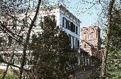 Die Weiße Burg Im Ot Sechtem
