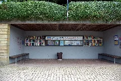 Dielheim Horrenberg Bushaltestelle Mit Öffentlicher Bücherschrank 2019 06 23 12 59 55