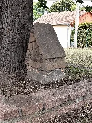 Dieskau Schanze Denkmal