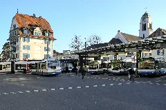 Dietikon Bahnhof 2012 03 26 18 33 22 (P7000) Shiftn