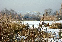 Dillingen Oekosee Eisenbahnbrkuecke