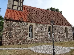 Dorfkirche Glasow Kirchenschiff Suedansicht