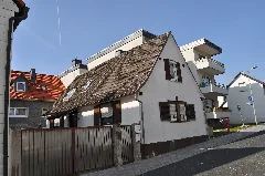 Dornholzhausen, Dornholzhäuser Straße 39