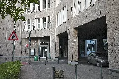 Düsseldorf Justizzentrum Ludwig Erhard Allee Eingang
